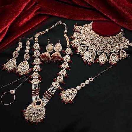 Weeding collection