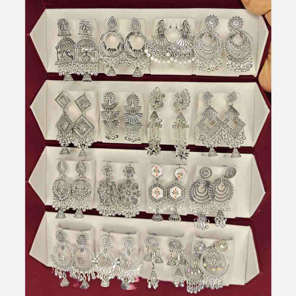 ১৬ জোড়া ঝুমকা বক্স সহ (3)